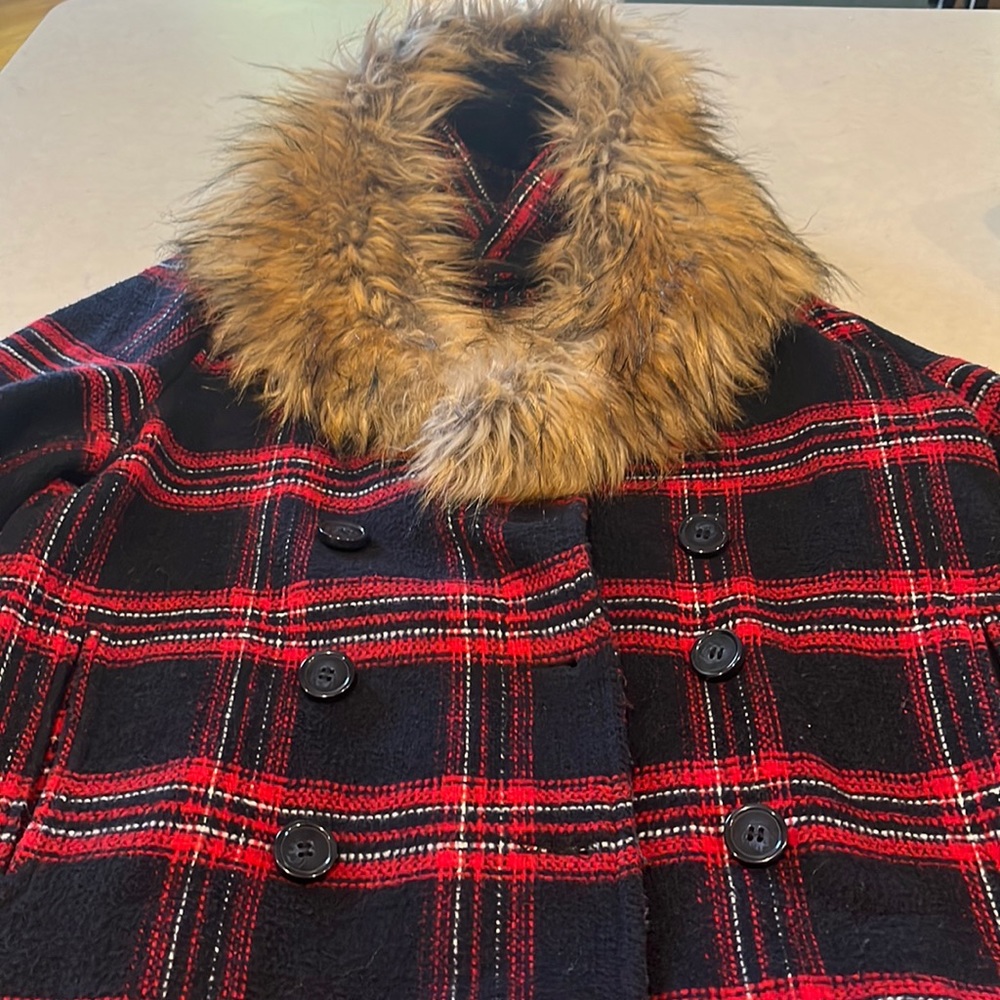 Cropped flannel coat with fur